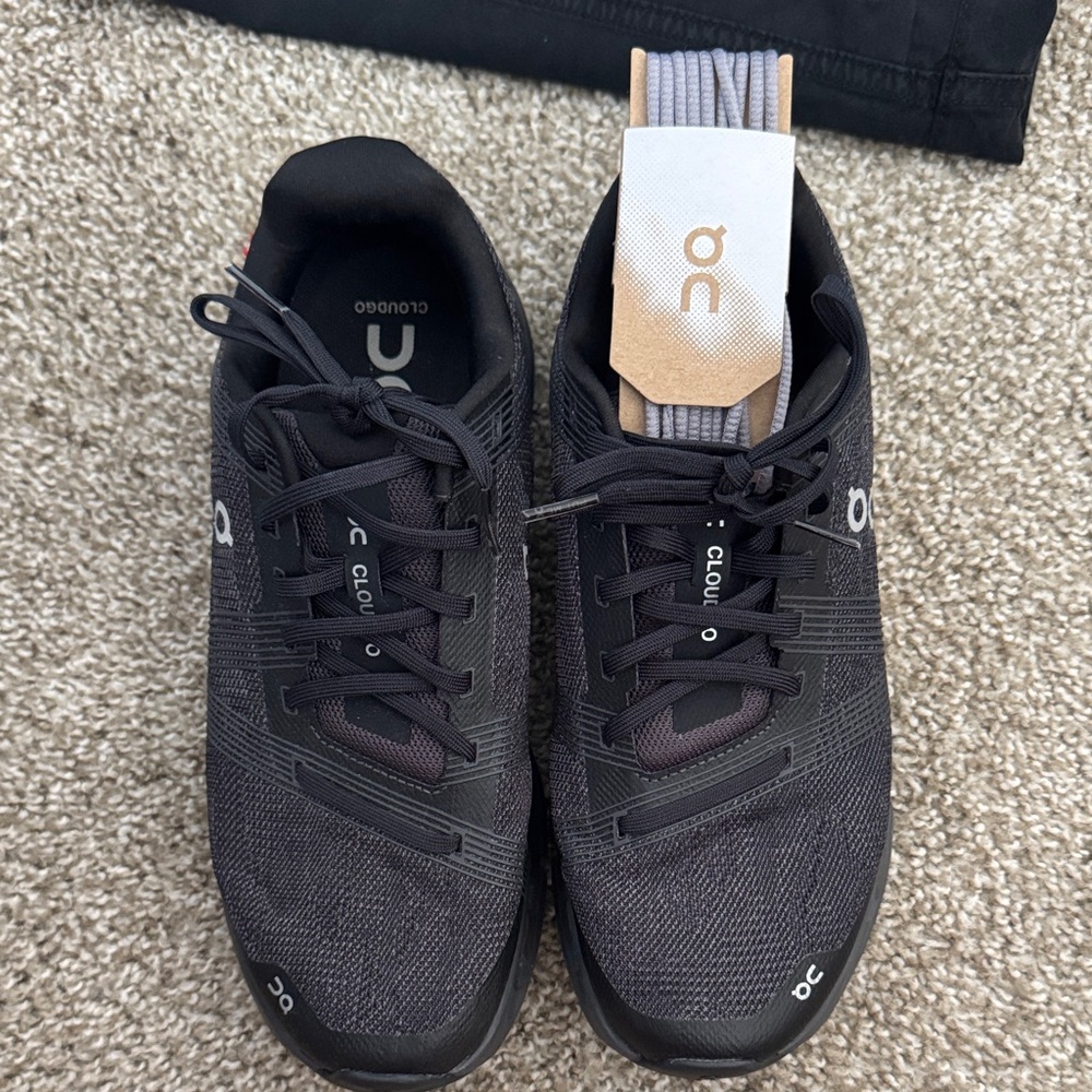 On Running Men's Dark Gray Athletic Shoes